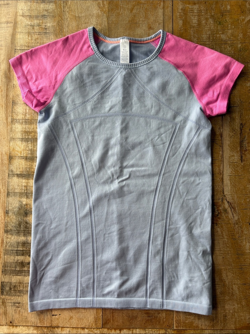 NWOT Ivivva Girls Compression Top size 14